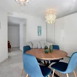 Plata Plaza Apartment *