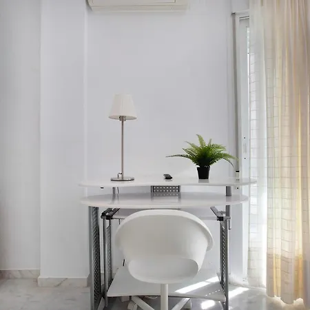 Plata Plaza Τορρεμολίνος